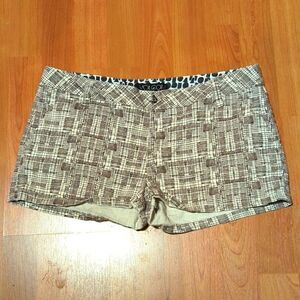 Volcom Juniors Size 9 Abstract Short Shorts